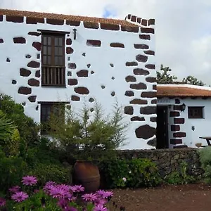 Faustina Casa rural Isora