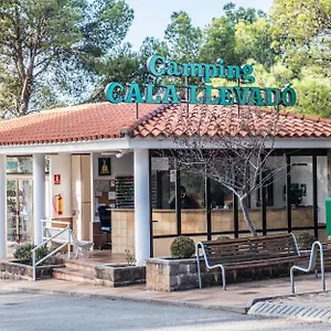 Camping Sunissim Cala Llevado 4 By Locatour Camping Tossa de Mar